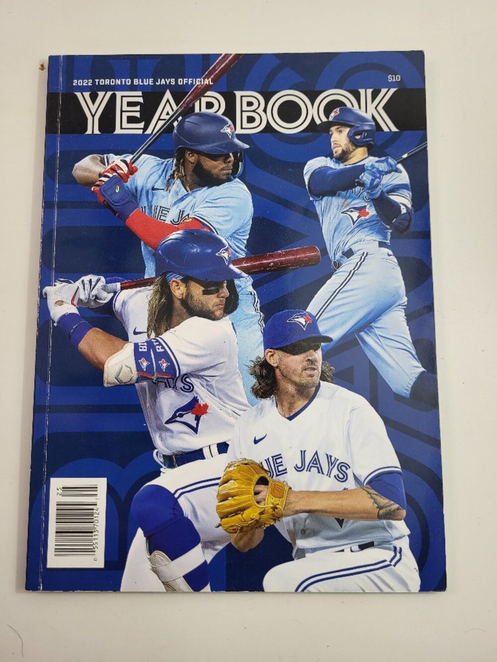 Toronto Blue Jays Official Yearbook 2022 Edition Magazine Program MLB Souvenir